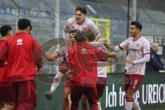 3. Liga - Saison 2025/26 - Waldhof Mannheim  -  FC Ingolstadt 04 - Marcel Costly (Nr.22 - FC Ingolstadt 04) -  der 0:1 Führungstreffer - jubel - Dennis Kaygin (Nr.10 - FC Ingolstadt 04) - Foto: Meyer Jürgen