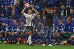 2.BL; FC Schalke 04 - FC Ingolstadt 04; Dominik Franke (3 FCI) Cheftrainer Dimitrios Grammozis (S04)