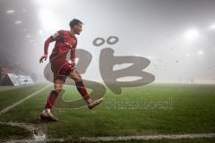 3. Liga; FC Ingolstadt 04 - MSV Duisburg; Ecke Nebelwand Max Besuschkow (17, FCI)