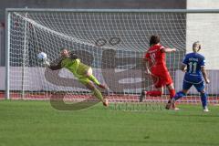 2. Fußball-Liga - Frauen - Saison 2022/2023 - FC Ingolstadt 04 - SC Sand - Torwart Maier Franziska (Nr.1 - FC Ingolstadt 04 ) - König Cindy blau SC Sand - Foto: Meyer Jürgen