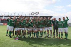 2024_2_17 - Saison 2023/24 - AUDI-Schanzer Amateur Cup - SV Hundszell - FC Gerolfing - Finale - Siegerehrung -   - 1. Sieger FC Gerolfing - jubel -  Foto: Meyer Jürgen