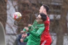 A-Klasse -  Saison 2025/26- TSV Baar/Ebenhausen - SV Manching II - Muhammed Tokmak grün Manching - Matthias Lang rot Ebenhausen - Foto: Meyer Jürgen