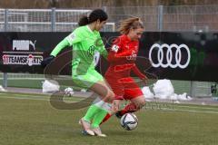 2. Frauen-Bundesliga - Saison 2021/2022 - FC Ingolstadt 04 - VFL Wolfsburg II - Maier Ramona (#18 FCI) - Gholami Hasti grün Wolfsburg - Foto: Meyer Jürgen