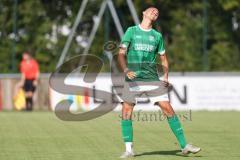 Kreisliga - Saison 2023/2024 - FC Gerolfing - FC Hitzhofen/Oberzell - Julien Bajer grün Gerolfing - ärgert sich - - Foto: Meyer Jürgen