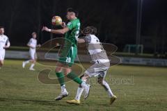 Landesliga - Saison 2024/25 - SV Manching - FC Ehekirchen - Peric Leon (Nr.20 - SV Manching) - Schmidt Paul weiss Ehekirchen - Foto: Meyer Jürgen