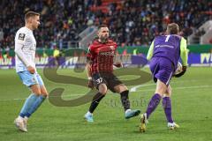 3. Liga; FC Ingolstadt 04 - TSV 1860 München; kommt zu spät, Pascal Testroet (37, FCI) Hiller Marco (1 TSV)