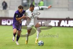 3. Liga; Erzgebirge Aue - FC Ingolstadt 04; Zweikampf Kampf um den Ball Leon Guwara (6, FCI) Sijaric Omar (11 Aue)