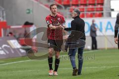 3. Liga - FC Ingolstadt 04 - 1. FC Saarbrücken - Spiel ist aus, Unentschieden Remis, torlos 0:0, hängende Köpfe Enttäuschung bei Ingolstadt, Cheftrainer Tomas Oral (FCI) Marcel Gaus (19, FCI)