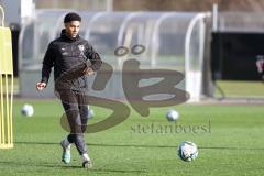 3. Liga; FC Ingolstadt 04 - Trainingsauftakt im Audi Sportpark, Trainingsgelände; David Udogu (47, FCI)