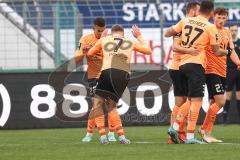 3. Liga; VfB Lübeck - FC Ingolstadt 04; Tor Jubel Treffer 0:1 Jannik Mause (7, FCI) mit Marcel Costly (22, FCI) Tanz