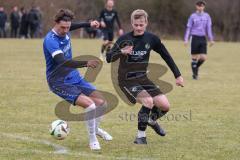 Freundschaftsspiel - Saison 2025/26 - SV Menning - SV Manching - Rainer Meisinger (Nr.8 - SV Manching) - Patrick Schwarz blau Menning  - Foto: Meyer Jürgen