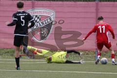 B-Junioren - Bayernliga -  Fc Ingolstadt 04 - TSG 1860 Rosenheim - Klein David Torwart FCI - Petrov Konstantin rot Rosenheim -  Foto: Meyer Jürgen