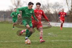 A-Klasse -  Saison 2025/26- TSV Baar/Ebenhausen - SV Manching II - Tim Pfafflinger rot Ebenhausen - Timur Oguz grün Manching - Foto: Meyer Jürgen