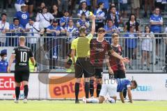 2.BL; SV Darmstadt 98 - FC Ingolstadt 04 - Gelbe Karte für Thomas Keller (27, FCI)