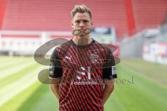 Simon Lorenz (32, FCI); FC Ingolstadt 04;
3.Liga, Porträttermin 2023/2024