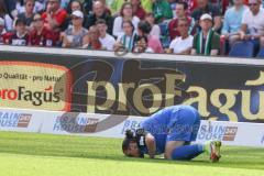 2.BL; Hannover 96 - FC Ingolstadt 04; Valmir Sulejmani (33, FCI) köpft zum Ausgleich 1:1 Tor Jubel Treffer Torwart Martin Hansen (1 Hannover) keine Chance, küsst den Boden