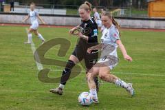 2. Fußball-Liga - Frauen - Saison 2022/2023 - FC Ingolstadt 04 - Eintracht Frankfurt II - Nachtigal Sophie weiss Frankfurt - Nina Penzkofer (Nr.29 - FCI Frauen) - Foto: Meyer Jürgen