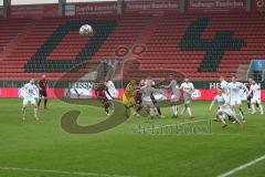 3. Fußball-Liga - Saison 2020/2021 - FC Ingolstadt 04 - FC Viktoria Köln - Torwart Torwart Fabijan Buntic (#24,FCI)  im Strafraum des Gegners und erziehlt den 1:1 Ausgleichstreffer - jubel - Foto: Meyer Jürgen