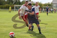 Kreisklasse - Saison 2022/2023 - TV Münchsmünster - SpVgg Langenbruck  - Tobias Schmid blau Münchsmünster - Fabian Gärtner weiss Langenbruck - Foto: Meyer Jürgen