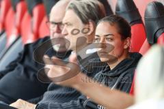 3. Liga; FC Ingolstadt 04 - 1. FC Schweinfurt 05; vor dem Spiel Cheftrainerin Sabrina Wittmann (FCI) Vorsitzender des Vorstandes Peter Jackwerth (FCI) Geschäftsführers Dietmar Beiersdorfer (FCI Sport Kommunikation)