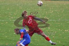 Kreisliga - Saison 2025/26- TSV Kösching - SV Zuchering - Philip Delanowski rot Zuchering - Jonas Betz blau Kösching - Foto: Meyer Jürgen