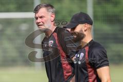 3. Liga; FC Ingolstadt 04 - Trainingsauftakt nach Sommerpause; Torwart-Trainer Alexander Kunze (FCI) NLZ Nico Antonitsch (FCI)