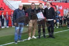 3. Liga - Saison 2024/25 - FC Ingolstadt 04 - SV Wehen Wiesbaden - Verabschiedung  - Vorsitzender des Vorstandes Peter  Jackwerth (FCI) - Karl Meier Alexander Röhrl - Geschäftsführer Sport und Kommunikation Dietmar Beiersdorfer (FCI) - XXXXX - Foto: Meyer