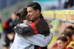 3. Liga; MSV Duisburg - FC Ingolstadt 04; vor dem Spiel Cheftrainerin Sabrina Wittmann (FCI) und Co-Trainer Ilia Gurev (FCI)