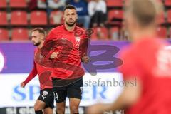 3. Liga; FC Ingolstadt 04 - SSV Jahn Regensburg; vor dem Spiel Lukas Fröde (34, FCI)