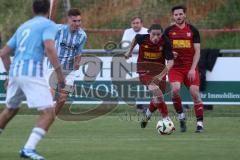 Kreisliga - Saison 2025/26- SV Kasing - FC Sandersdorf - Emre Erbas rot Kasing - Nico Hilger blau Sandersdorf - Foto: Meyer Jürgen