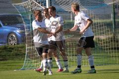 A-Klasse -  Saison 2026/27 - TSV Mailing-Feldkirchen - VFB Friedrichshofen - Der 0:1 Führungstreffer durch ein Eigentor von Markus Rung blau Mailing - jubel - XXXXX - Foto: Meyer Jürgen