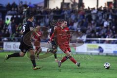 Toto Pokal; FC Sportfreunde Schwaig - FC Ingolstadt 04; Max Besuschkow (17, FCI), 25 Pflügler, Florian