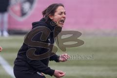 A-Junioren - Bundesliga Süd Fc Ingolstadt 04 - SC Freiburg -  Cheftrainer Wittmann Sabrina (FC Ingolstadt A-Jugend) - Foto: Meyer Jürgen