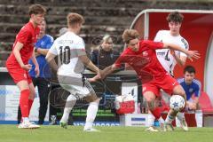 Kreisliga - Saison 2025/26- SV Zuchering - FC Mindelstetten - Lukas Gaul weiß Mindelstetten #10 - Ben Forchhammer weiß Mindelstetten  - Philip Delanowski rot Zuchering - Foto: Meyer Jürgen