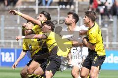 3. Liga; Borussia Dortmund II - FC Ingolstadt 04; Zweikampf Kampf um den Ball Lukas Fröde (34, FCI) Guille Bueno (3 BVB2) Roggow Franz (8 BVB2) Antonios Papadopoulos (18 BVB2)