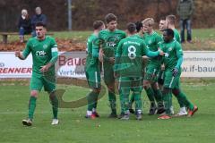 BZL - Oberbayern Nord - SV Manching - SV Kasing -  Der 3:0 Führungstreffer per Kopfball durch Benedikt Vollnhals (#9 Manching) - jubel - Foto: Jürgen Meyer