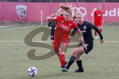 2. Frauen-Bundesliga - Saison 2021/2022 - FC Ingolstadt 04 - Eintracht Frankfurt II - Maier Ramona (#18 FCI) - Veit Jella schwarz Frankfurt - Foto: Meyer Jürgen