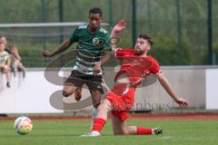 Bezirksliga - Saison 2022/2023 - FC Fatih Ingolstadt - VSST Günzelhofen - Roin Koblianidze rot Fatih - Kelvin Gomez grün Günzelhofen - Foto: Meyer Jürgen