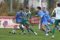 Landesliga - Saison 2025/26 - SV Manching - VFB Durach - Fabian  Neumayer (Nr.9 - SV Manching) - Gruber Christoph blau Durach  - Foto: Meyer Jürgen