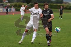 Bezirksliga - Saison 2025/26- TSV Gaimersheim - TSV Rohrbach - Nico von Swiontek Brzezinski (Nr.17 - TSV Gaimersheim) - Alexander Huber schwarz Rohrbach - Foto: Meyer Jürgen