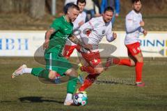 Bezirksliga OBB Nord - SV Manching - FC Schwabing München - Thomas Schreiner (#11 Manching) - Hirichs Rafael weiss Schwabing - Foto: Jürgen Meyer