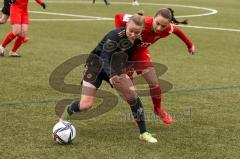 2. Frauen-Bundesliga - Saison 2021/2022 - FC Ingolstadt 04 - FC Bayern München II - Christ Katharina (#14 FCI) - Gloning Laura schwarz München - Foto: Meyer Jürgen