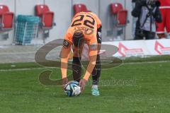 2024_1_20 - 3. Liga - Saison 2023/24 - HallescherFC - FC Ingolstadt 04 -  - Marcel Costly (Nr.22 - FC Ingolstadt 04) beim Freistoss - XXXXX - Foto: Meyer Jürgen