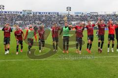 3.Liga - Saison 2022/2023 - TSV 1860 München - FC Ingolstadt 04 -  Das Spiel ist aus - Jubel  - Die Mannschaft bedankt sich bei den Fans -Tanzen - Foto: Meyer Jürgen