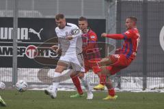 3. Liga; Testspiel, FC Ingolstadt 04 - 1. FC Heidenheim; Pascal Testroet (37, FCI) Rittmüller, Marvin Lee ( HDH) Pick, Florian (17 HDH)