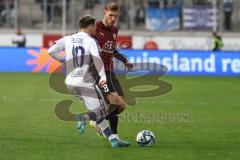 2023_11_11 - 3. Liga - Saison 2023/24 - MSV Duisburg - FC Ingolstadt 04 - Robin Müller (Nr.20 - MSV Duisburg) - Benjamin Kanuric (Nr.8 - FCI) - Foto: Meyer Jürgen