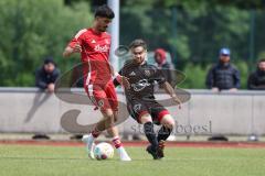 Kreisliga - Saison 2025/26- TSV Ingolstadt Nord - Türk SV Ingolstadt - Umut Yürükal rot Türkisch - Hakan Tural schwarz Ing Nord - Foto: Meyer Jürgen