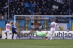 3. Liga; SV Waldhof Mannheim - FC Ingolstadt 04 - Torwart Marius Funk (1, FCI) rettet an der Linie Moritz Seiffert (23, FCI) Benjamin Kanuric (8, FCI)