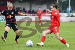 2. Fußball-Liga - Frauen - Saison 2022/2023 - FC Ingolstadt 04 - RB Leipzig - Vidovic Paula (Nr.11 - FC Ingolstadt 04 ) - Graf Luca-Marie schwarz Leipzig - Foto: Meyer Jürgen