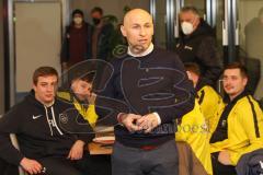 Audi Schanzer Amateur Cup 2022 - Siegerehrung - Manuel Sternisa Geschäftsführer FCI rechts - Foto: Jürgen Meyer